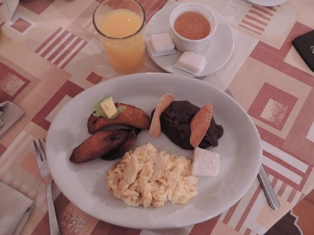 Bonifaz Hotel 4*